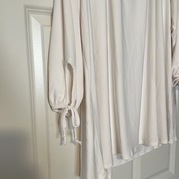 Business casual top - Picture 3 of 3